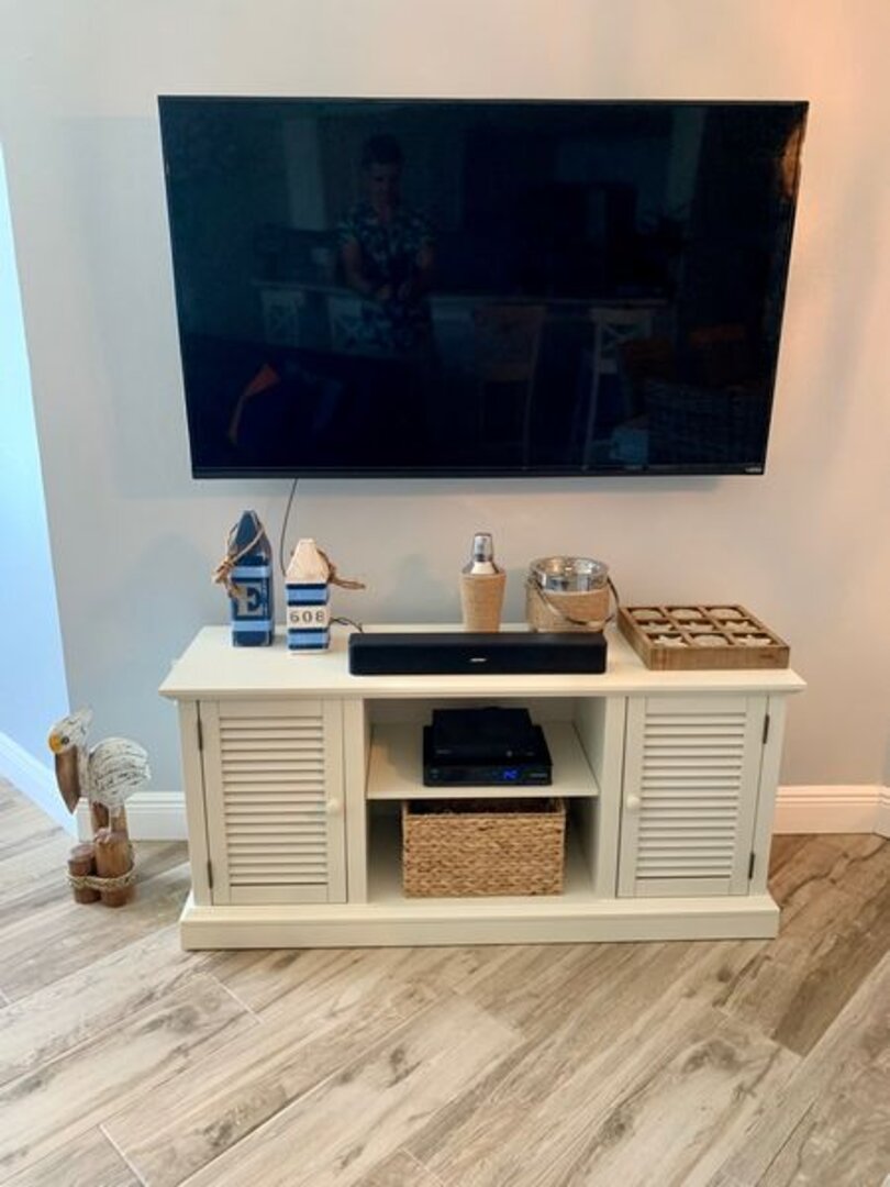 TV